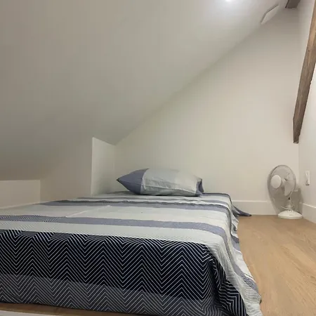 Apartman Proche Gare De *